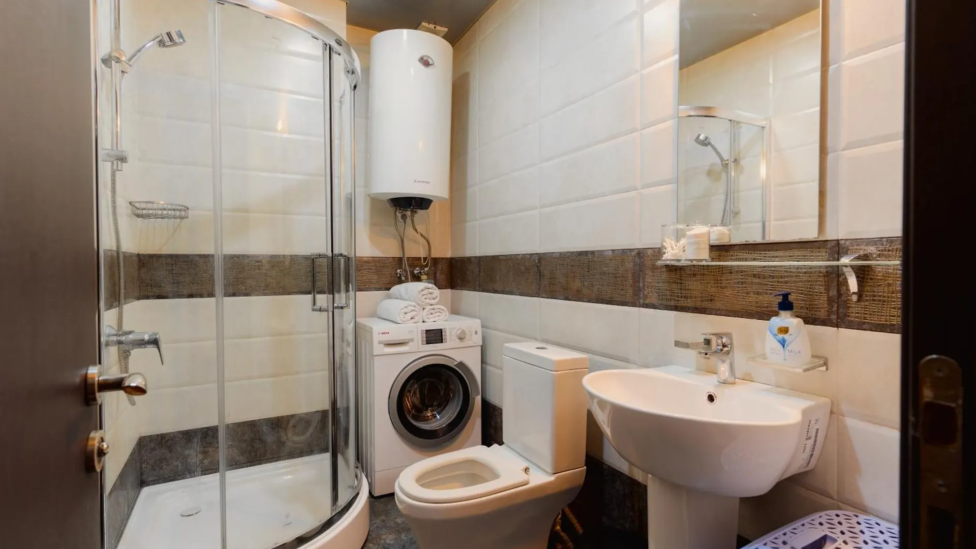Black Sea Plaza Apartments Batumi